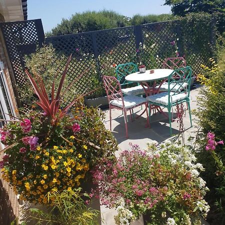 Goshens Farm B&B Wootton Bridge  Exterior foto