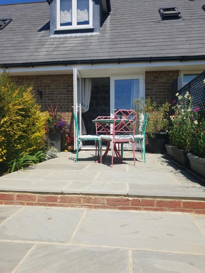 Goshens Farm B&B Wootton Bridge  Exterior foto